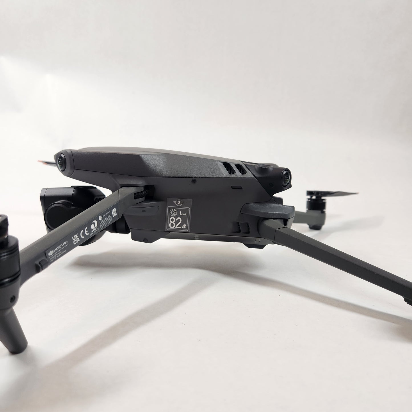 DJI Mavic 3 Pro FlyMore 4K Quadcopter Camera Drone CP.MA.00000654.01
