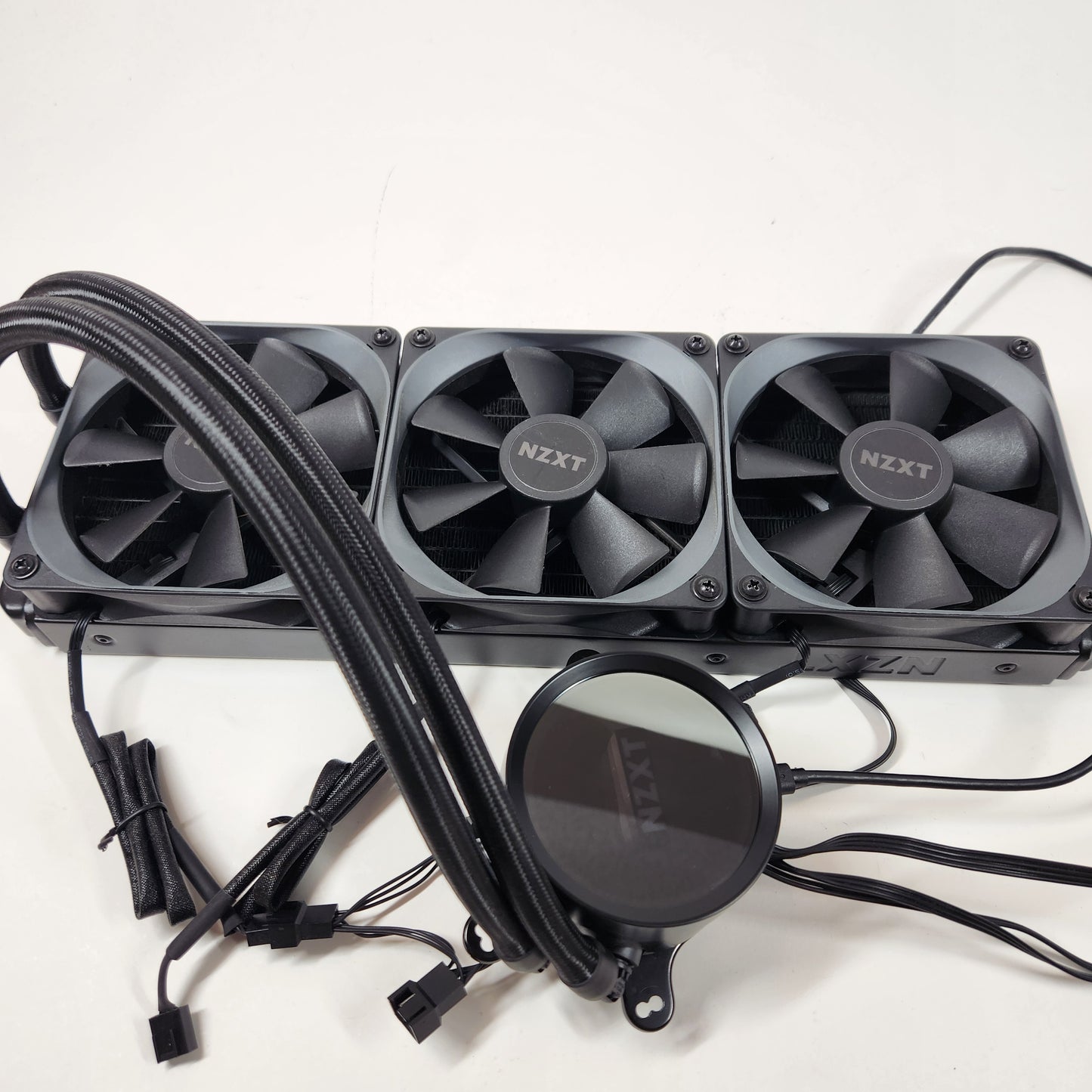 NZXT Kraken X73 Black RL-KRX73-01 Liquid Cooler For PC