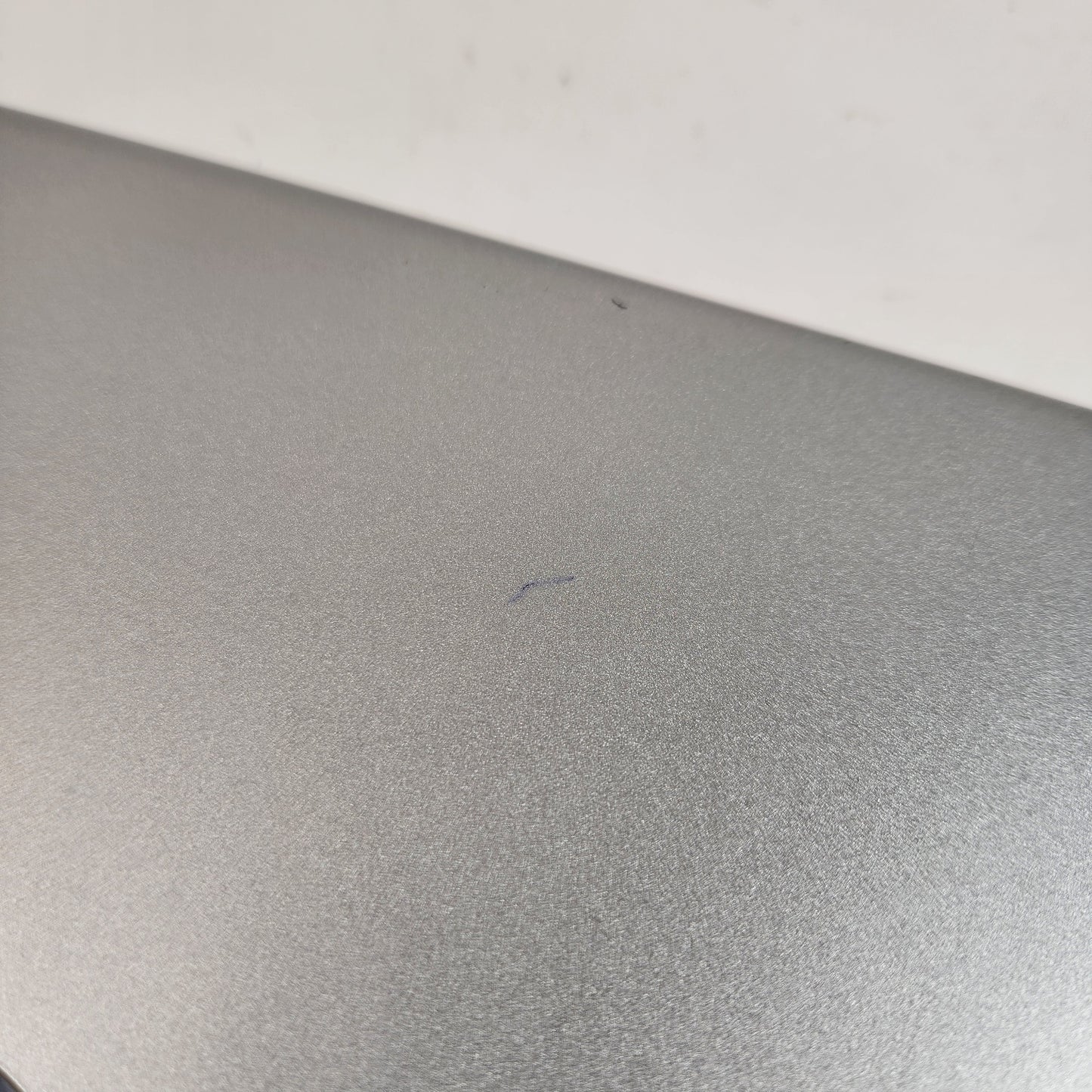 HP Laptop 15-FC0093DX 15.6" Ryzen 5 7520U 2.8GHz 16GB RAM 256GB SSD