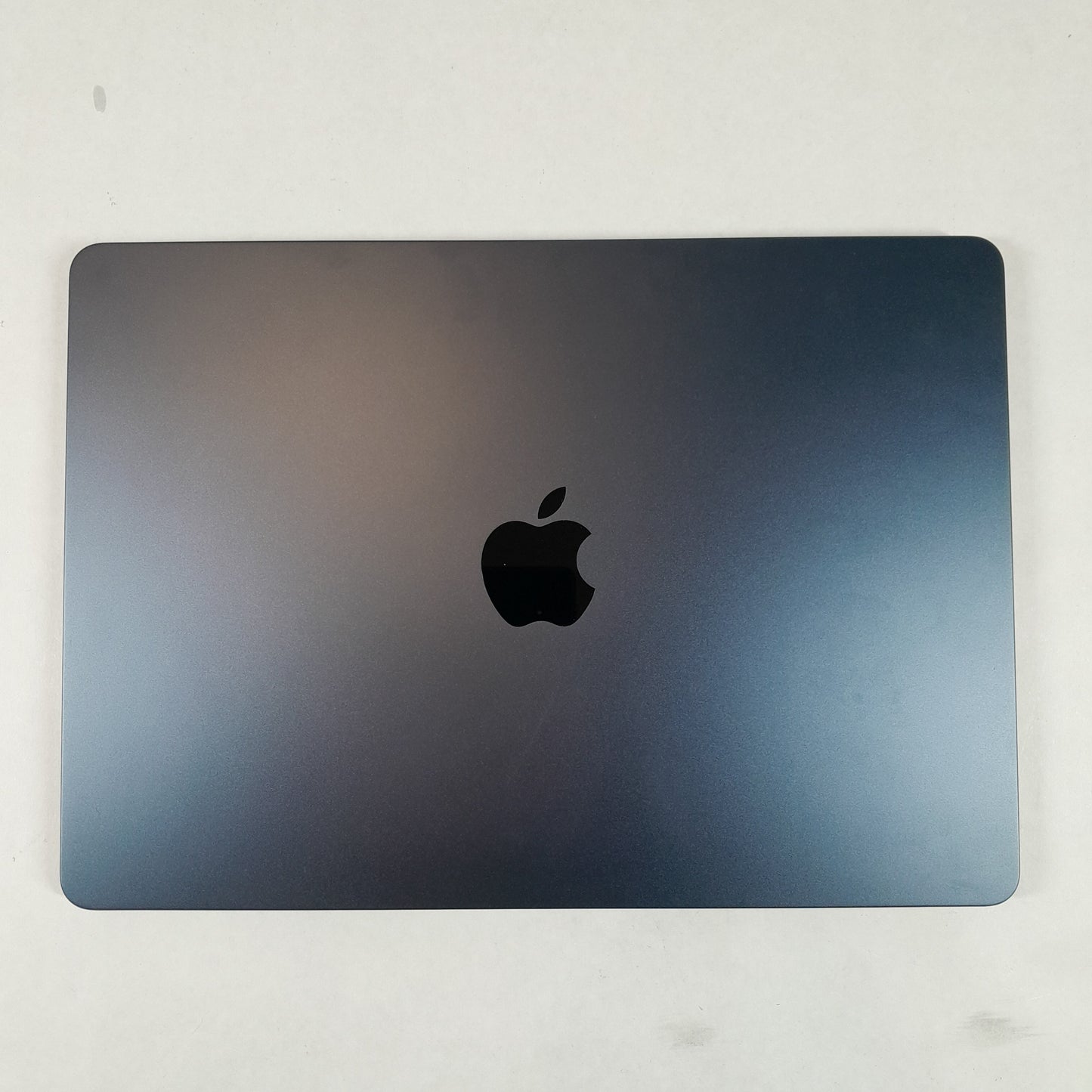 2024 Apple MacBook Air 13" M3 8C GPU 4.0GHz 16GB RAM 256GB SSD A3113