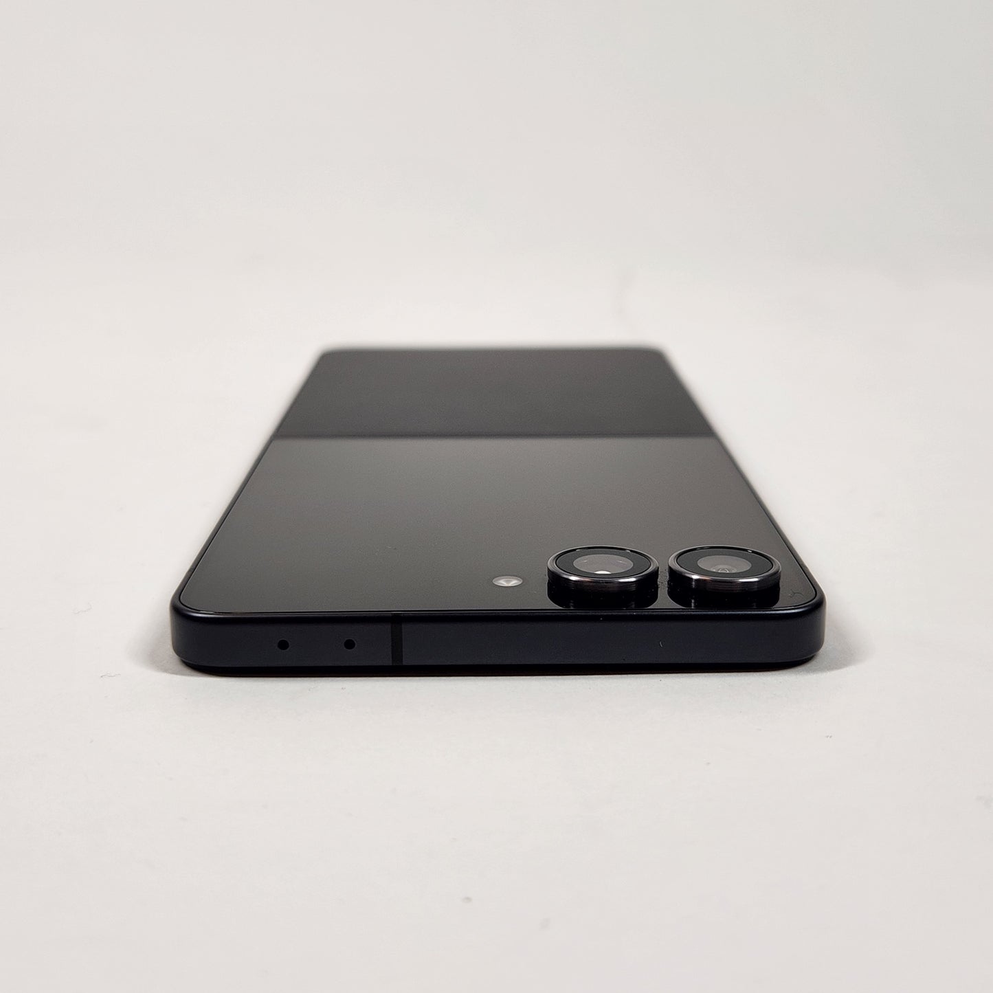 Verizon Samsung Galaxy Flip7 12GB RAM 256GB SM-F766U Jetblack
