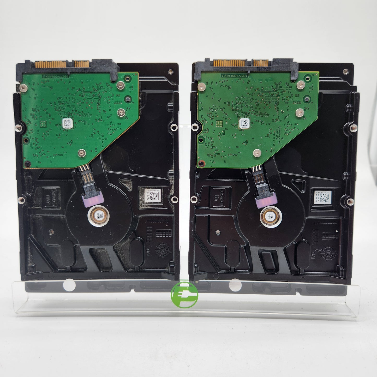 Pair of Seagate Desktop HDD 1TB 3.5" SATA III 6Gbps HDD ST1000DM003 