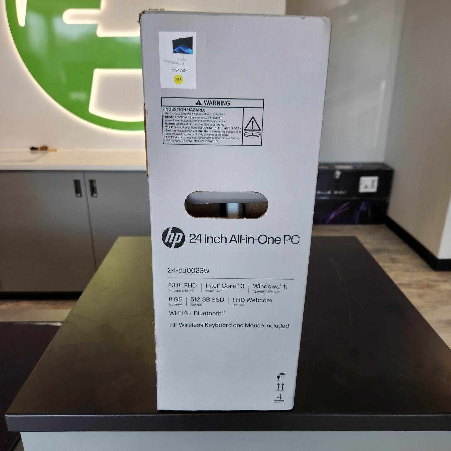 New HP OmniStudio 24-CU0023W 24 Core 3 8GB RAM 512GB SSD