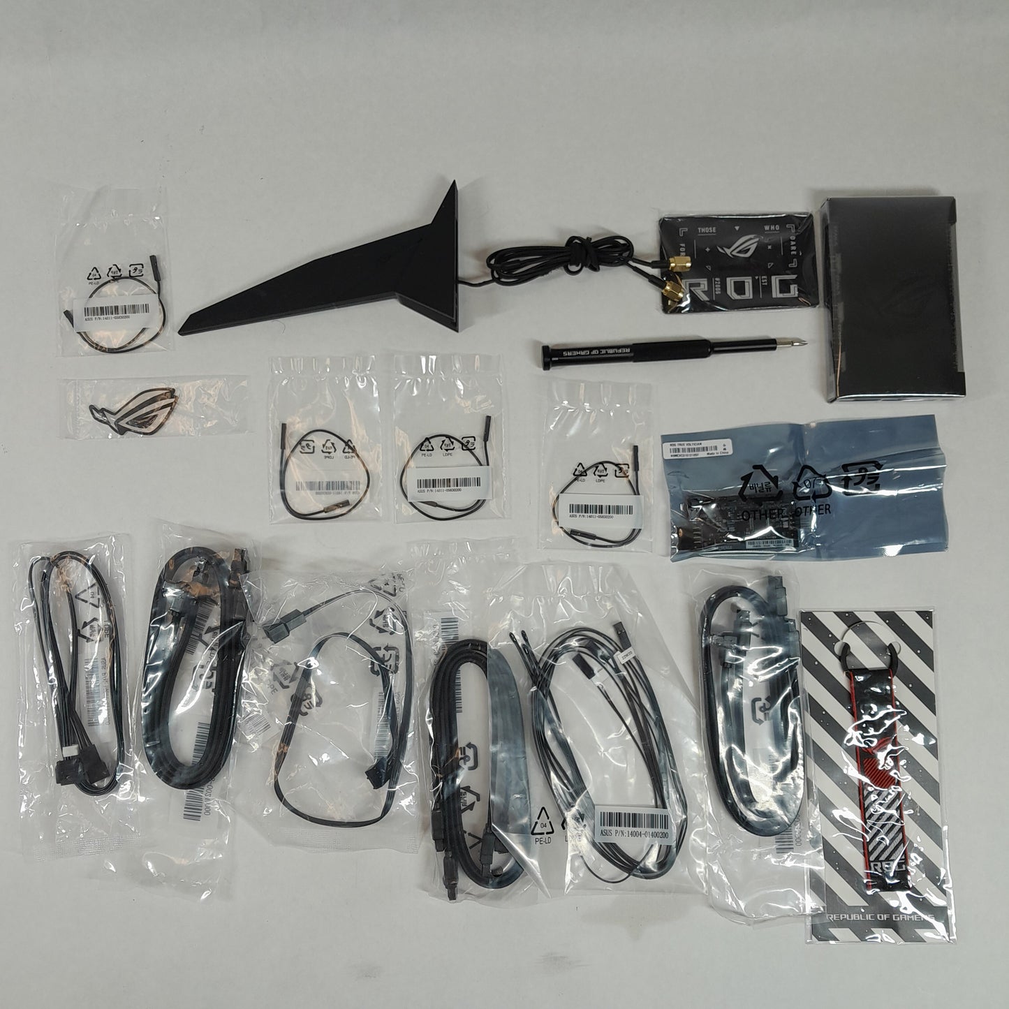 Asus ROG Maximus Z790 Extreme LGA 1700 E-ATX Motherboard