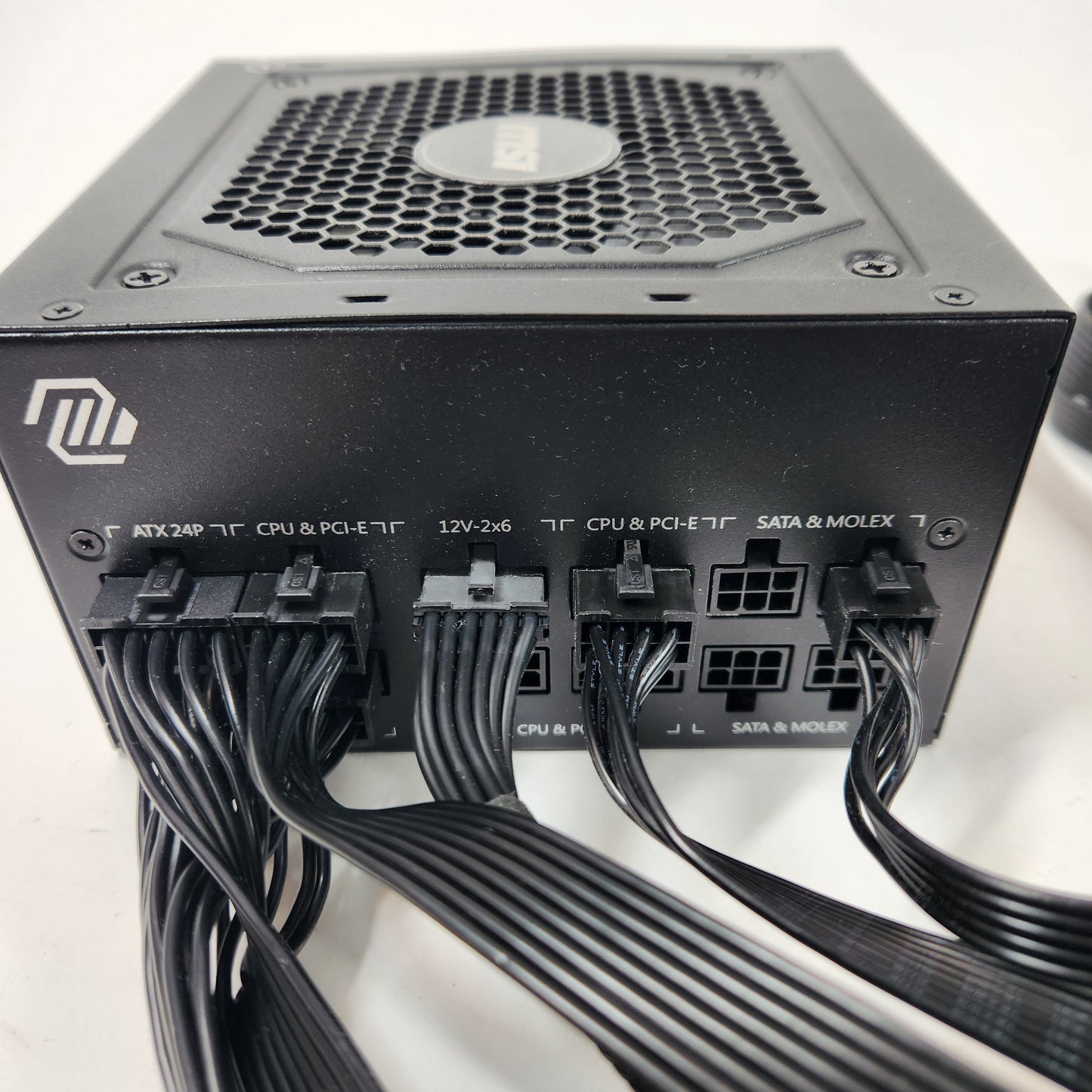 MSi A850GL 80 Plus Gold 850W Fully Modular Power Supply
