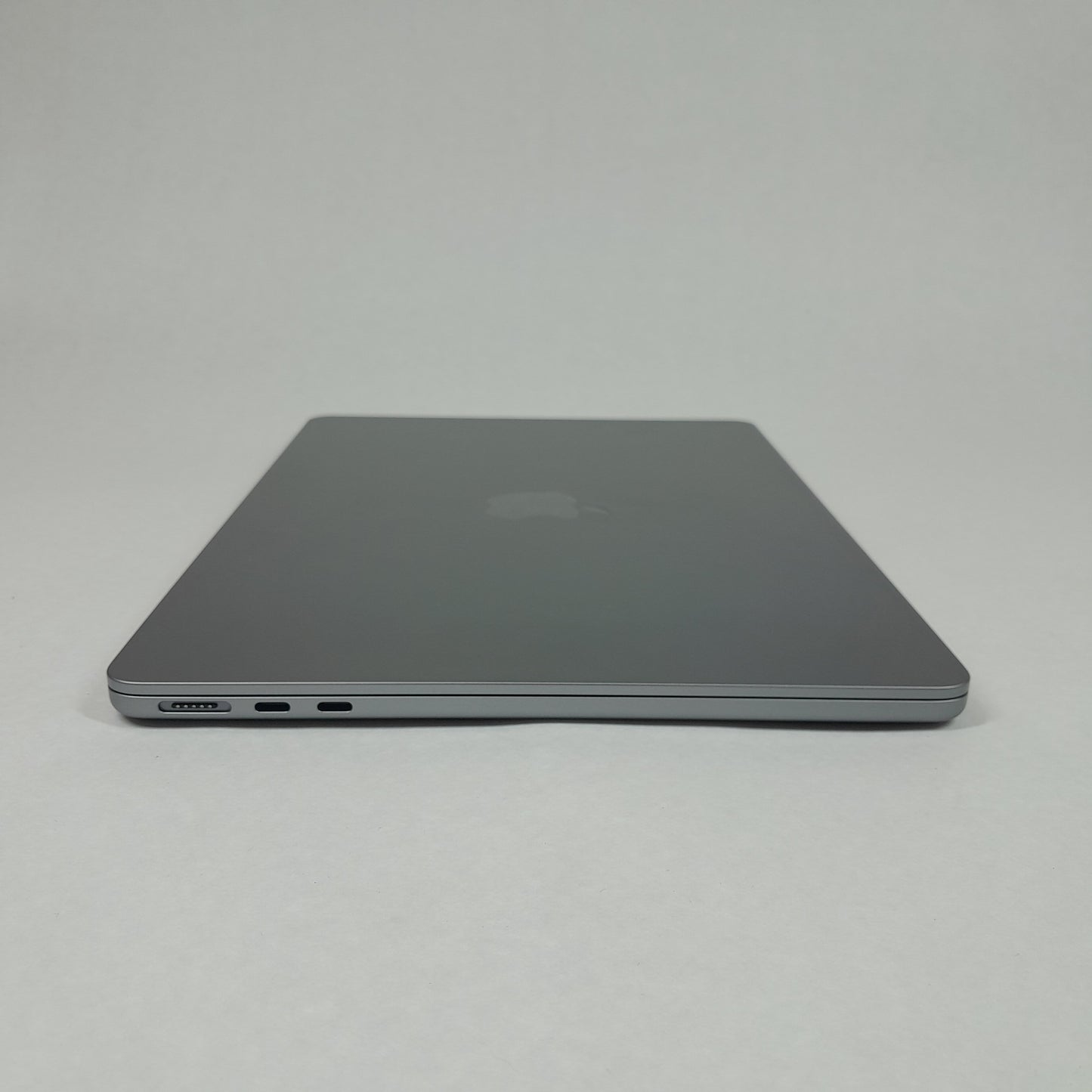 2024 Apple MacBook Air 13.6" M3 8C GPU 4.0GHz 8GB RAM 256GB SSD A3113