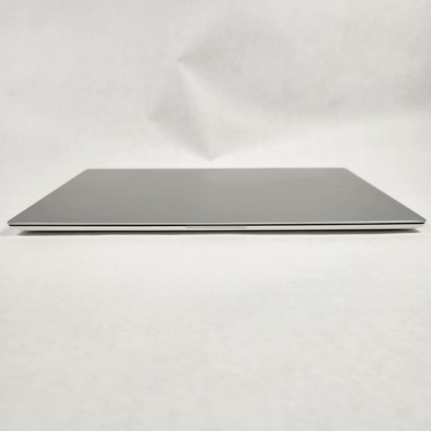 Samsung Galaxy Book Pro NP950XDB 15.6" i7-1165G7 2.8GHz 16GB RAM 512GB SSD