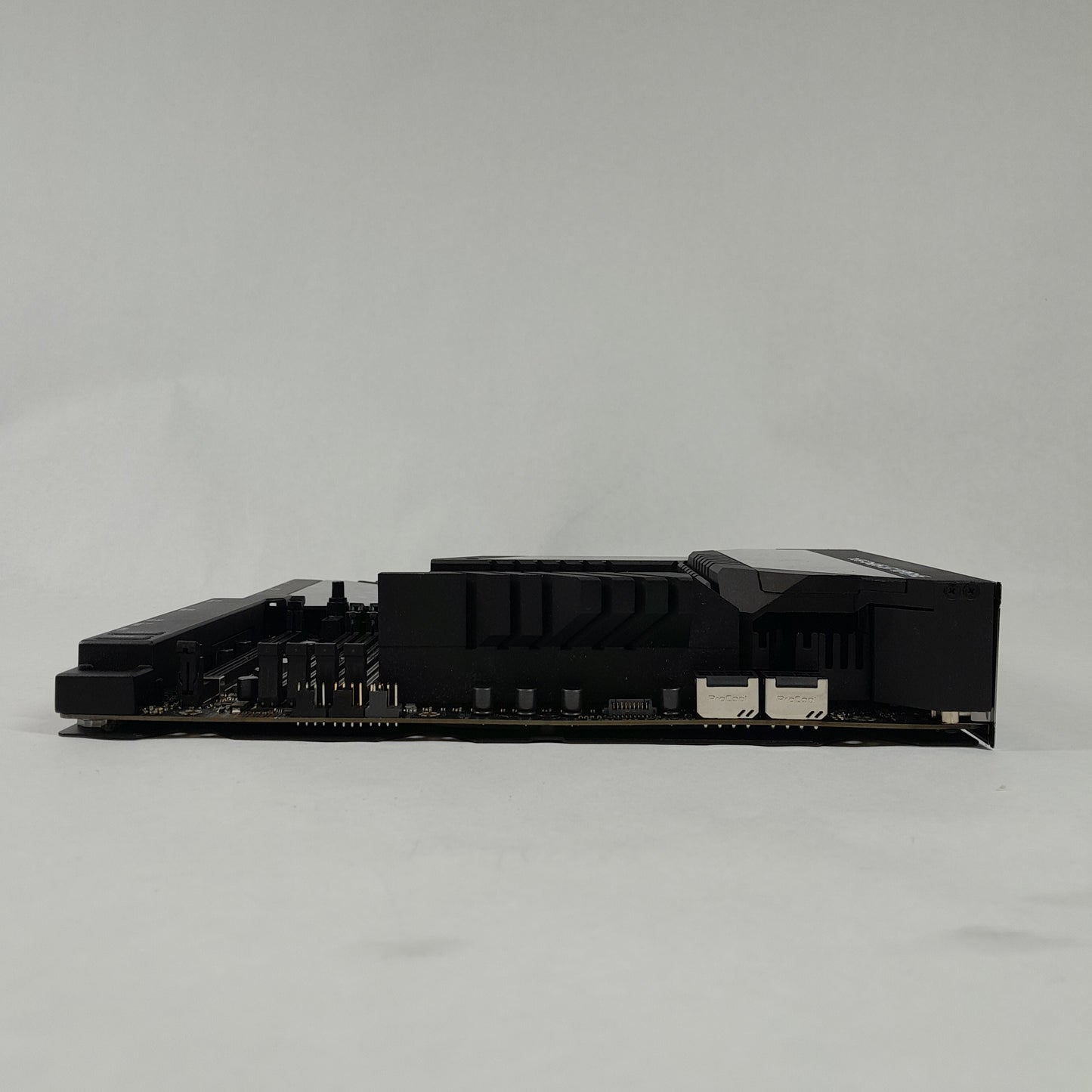 Asus ROG Maximus Z790 Extreme LGA 1700 E-ATX Motherboard