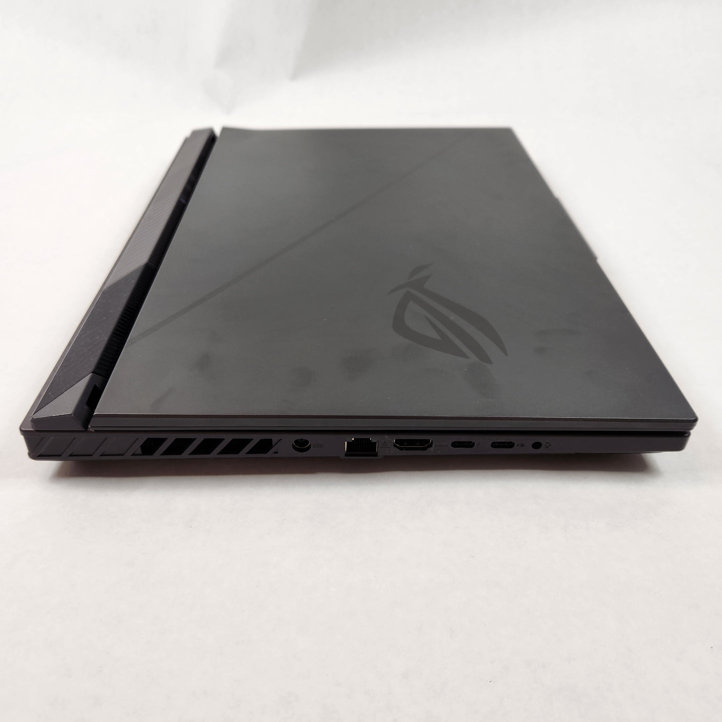 Asus ROG Strix G16 G164JV 16" i7-13650HX 16GB RAM 1TB SSD GeForce RTX 4060