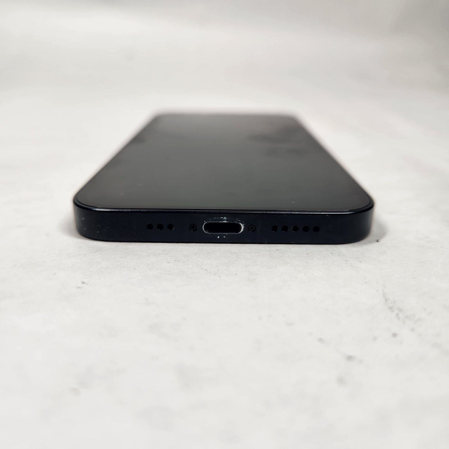 Factory Unlocked Apple iPhone 13 128GB Midnight MLML3LL/A