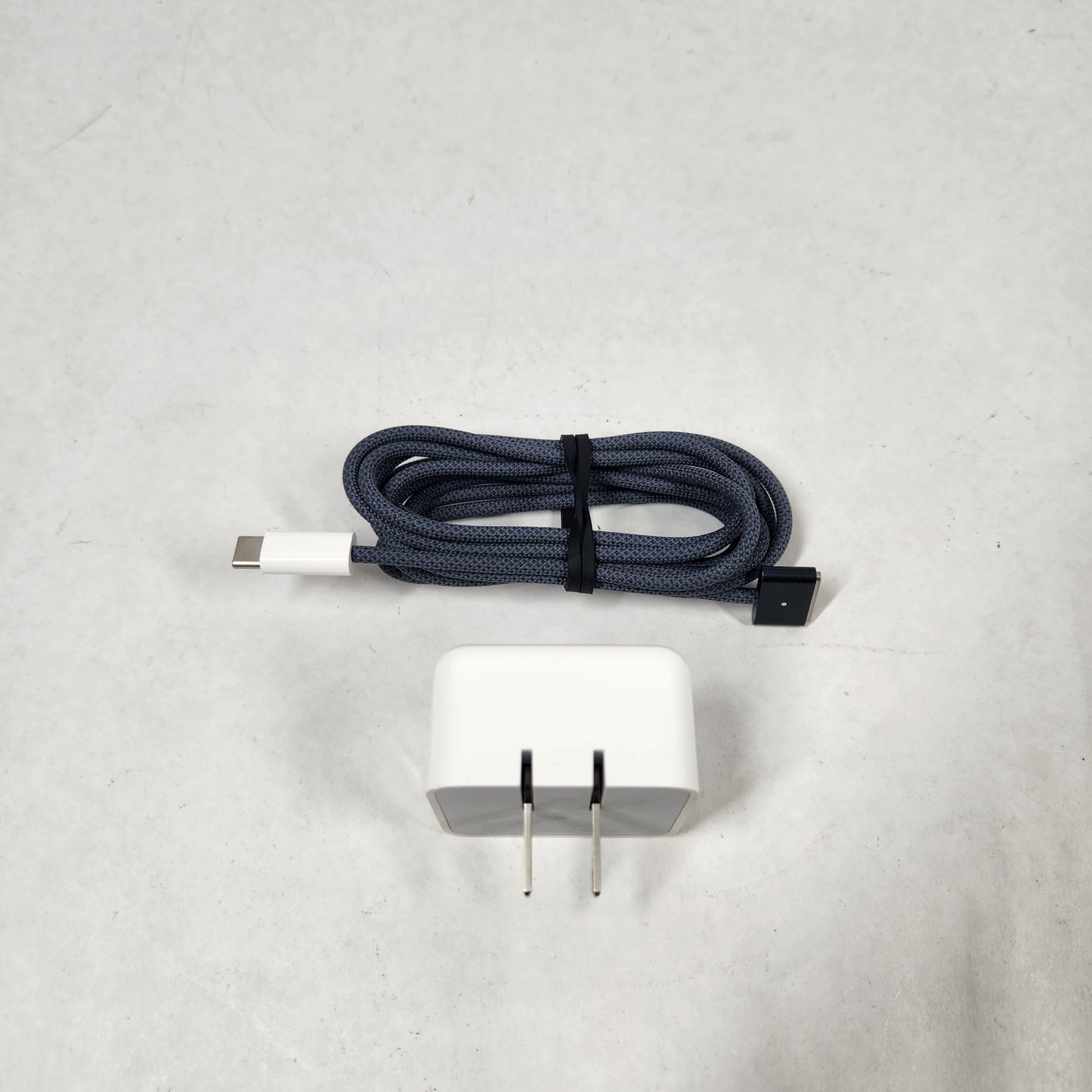 2025 Apple MacBook Air 15" M4 10C GPU 4.5GHz 16GB RAM 256GB SSD MW1L3LL/A