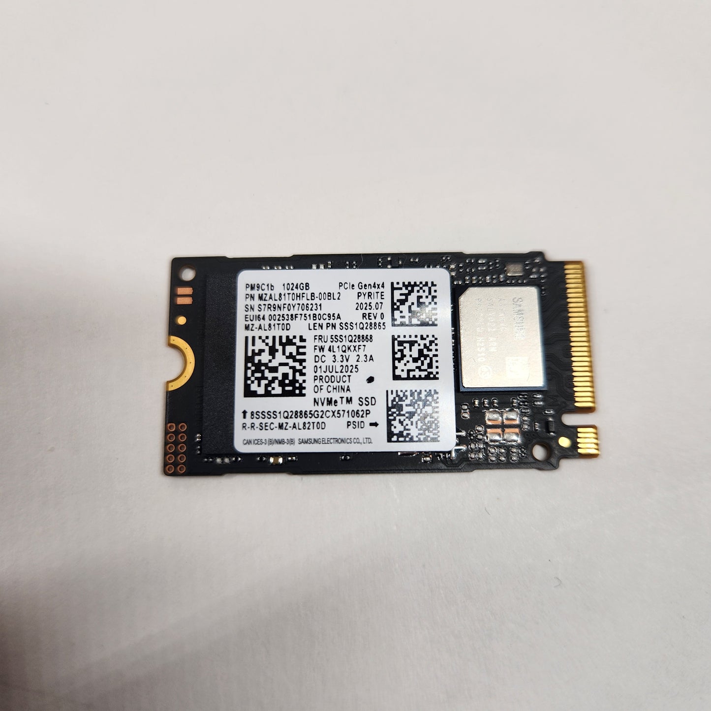 Samsung 2242mm PM9C1B 1TB M.2 NVMe Gen 4.0 x 4 SSD
