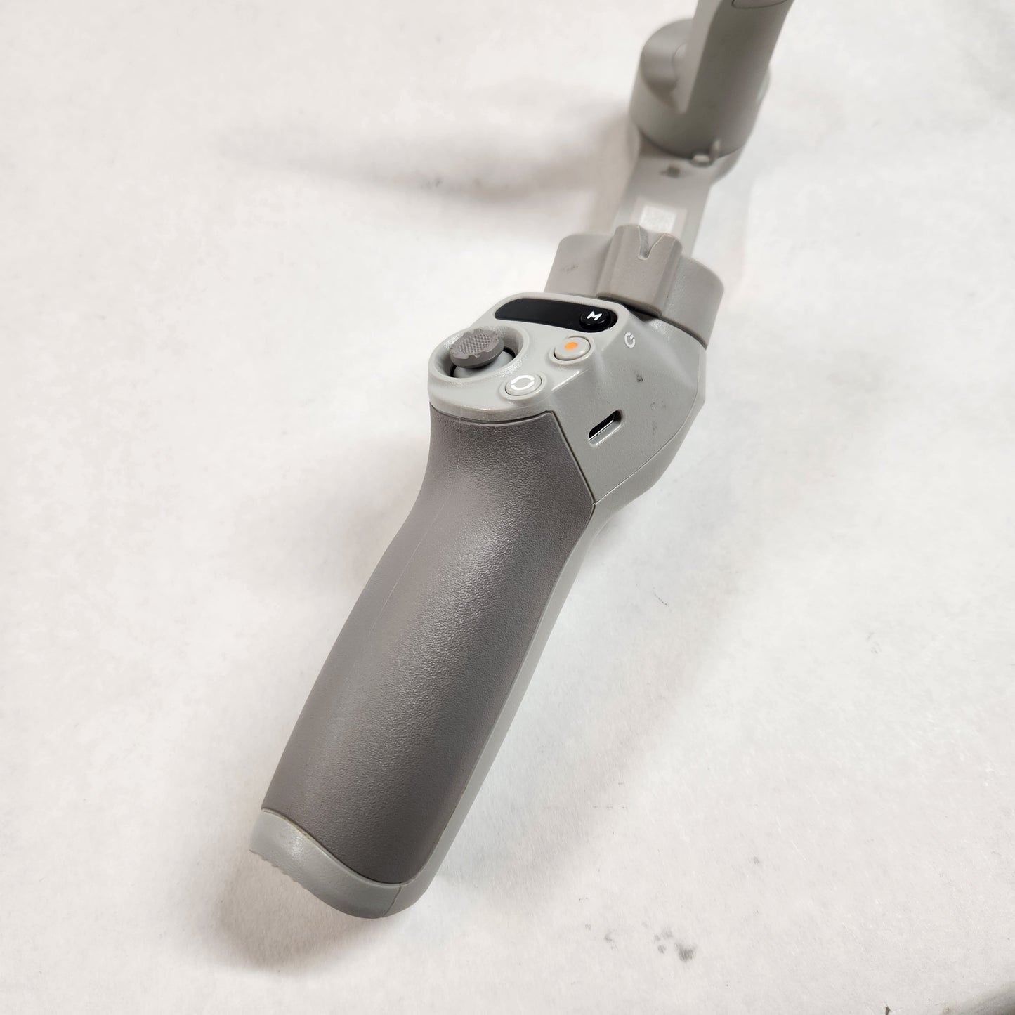 DJI Osmo Mobile SE Smartphone Gimbal Stabilizer OK200